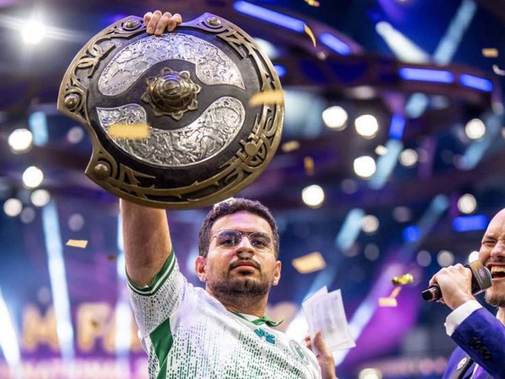 Лучшие игроки Dota 2. ATF